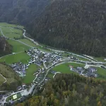 Klamm *