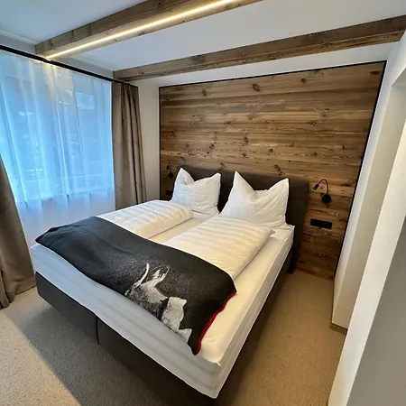 Klamm Apartment
