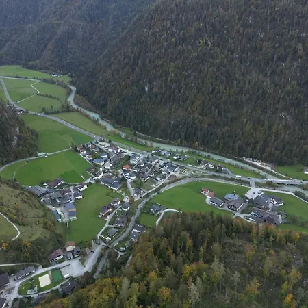 Klamm *